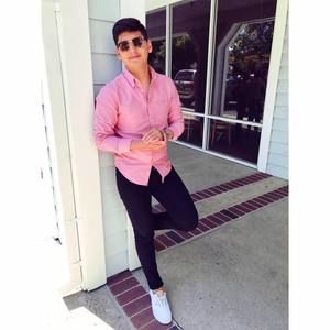 Meet your Posher, Daniel